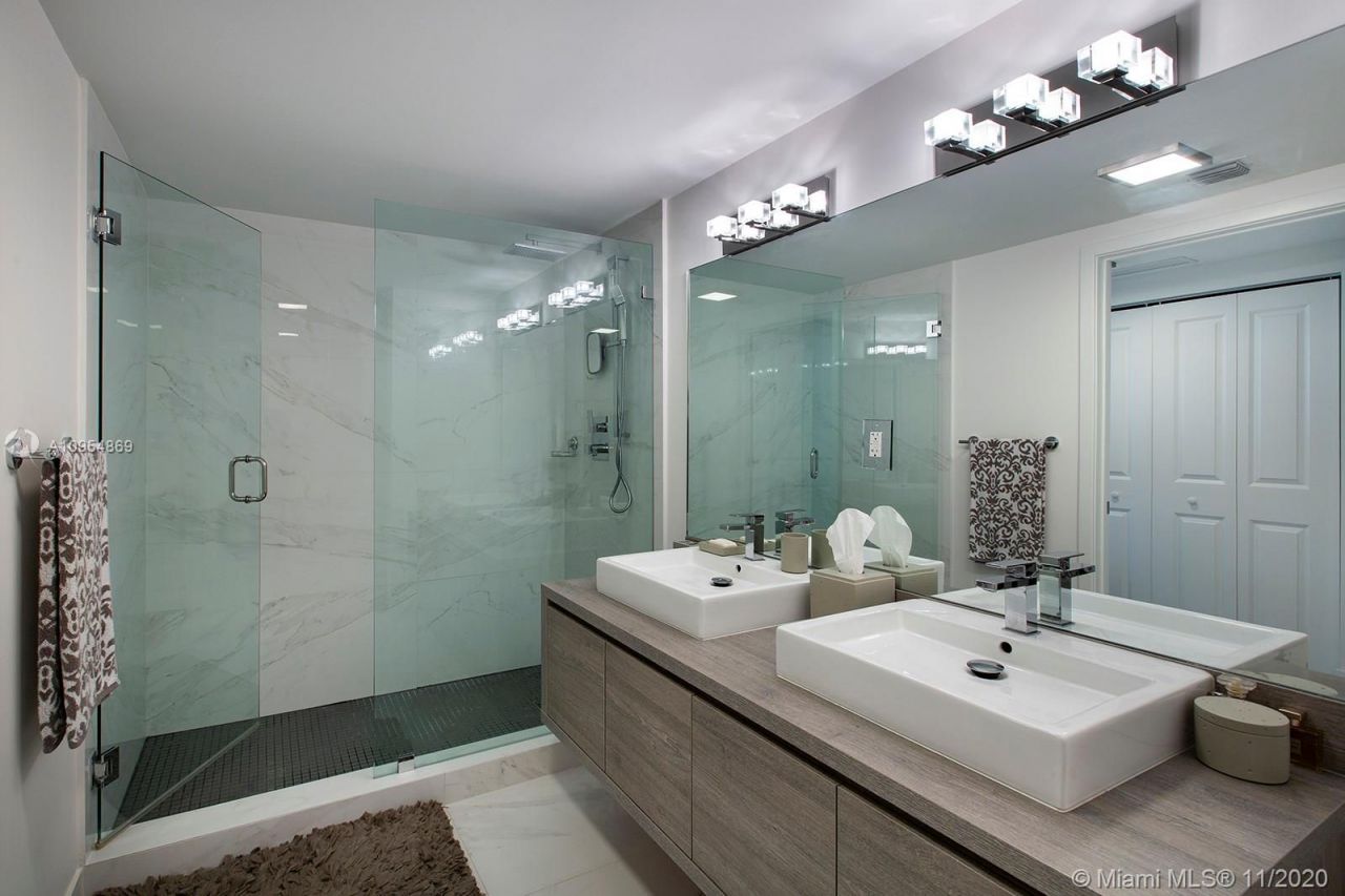 Таунхаус в Майами, США, 100 м² - фото 10