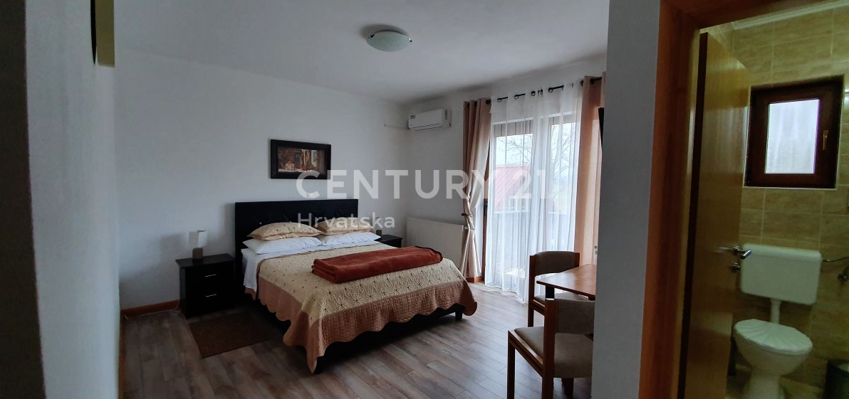 Отель, гостиница в Врховине, Хорватия, 1 000 м² - фото 8