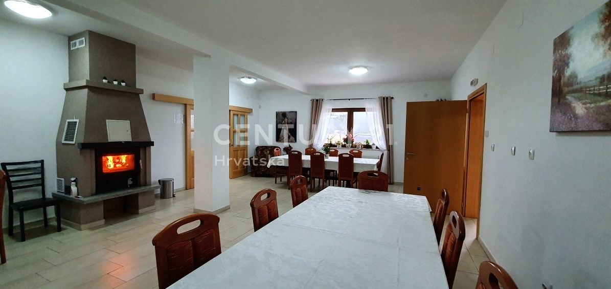 Отель, гостиница в Врховине, Хорватия, 1 000 м² - фото 12