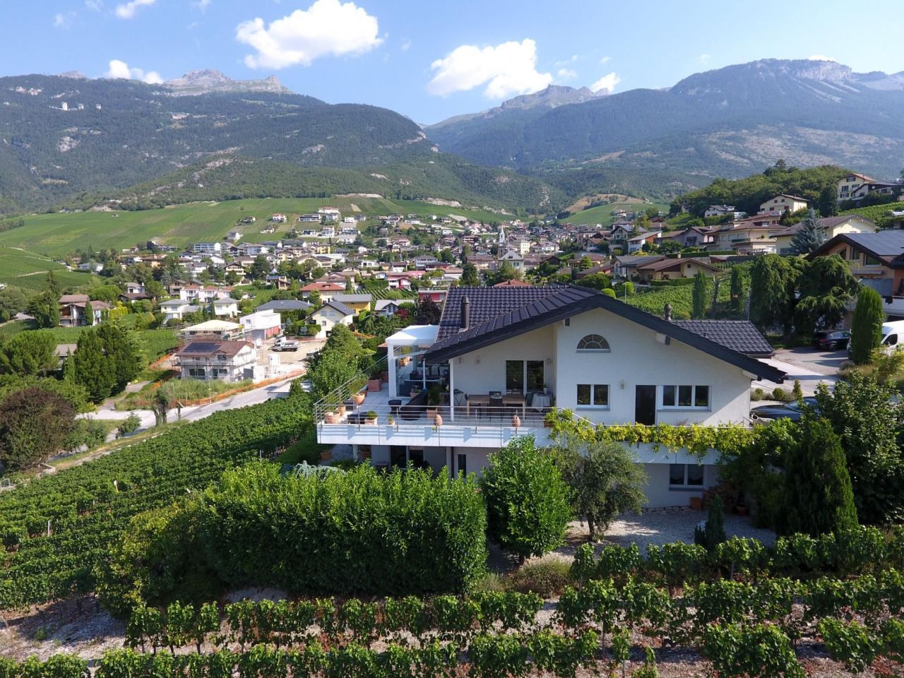Дом Miège, Швейцария, 240 м2 - фото 1