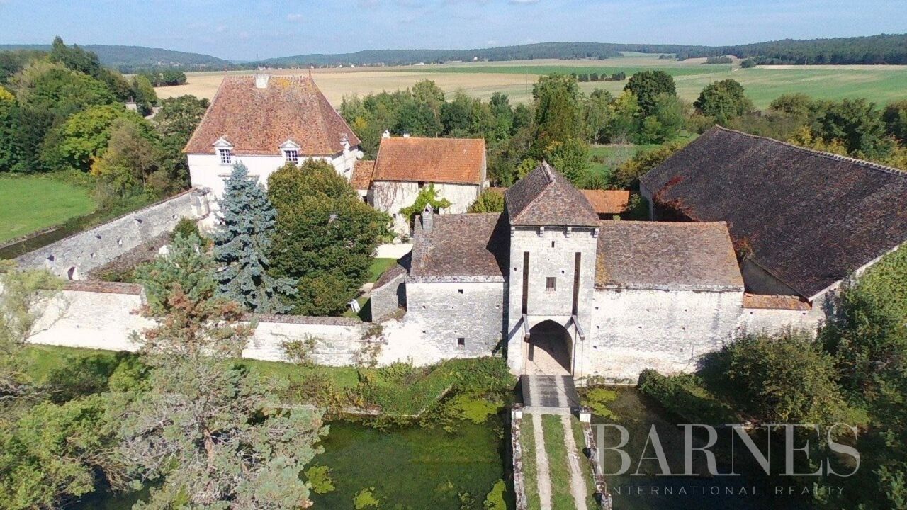 Дом Dijon, Франция, 350 м² - фото 1
