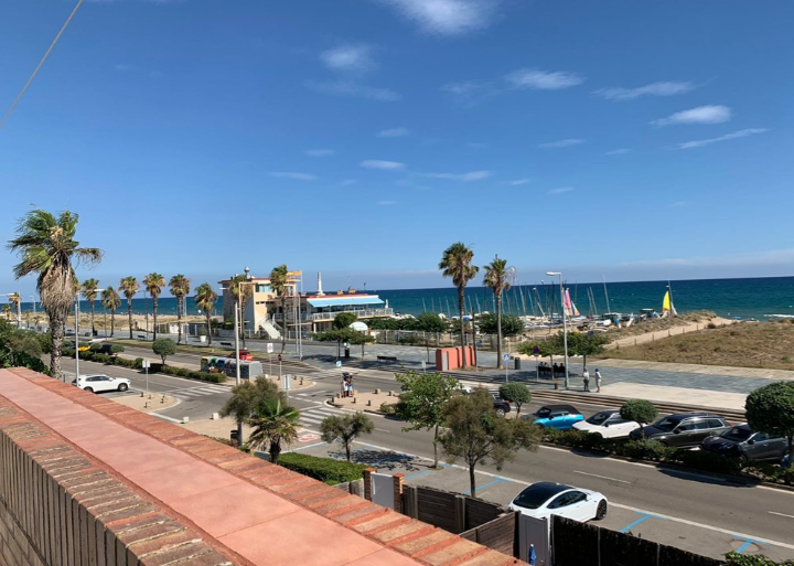 Коттедж в Кастельдефельсе, Испания, 202 м² - фото 3