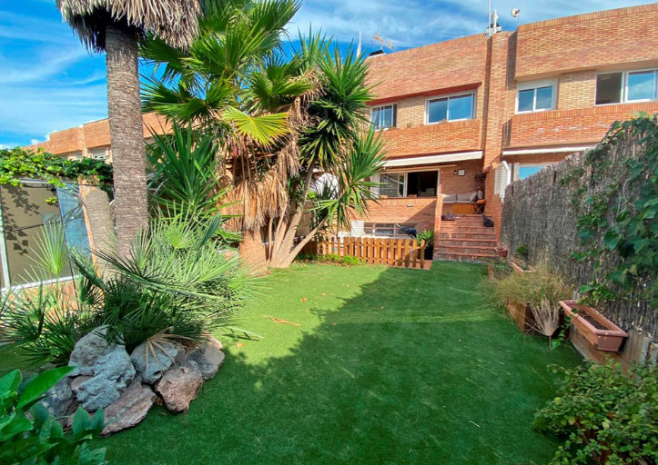 Коттедж в Кастельдефельсе, Испания, 202 м² - фото 2