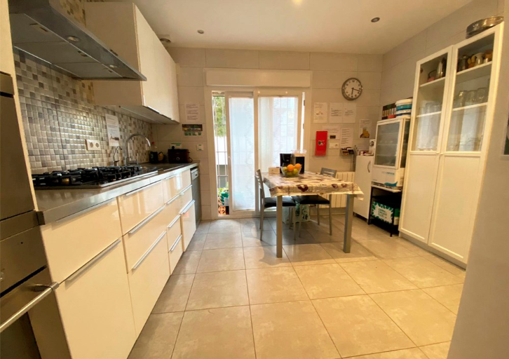 Вилла в Кастельдефельсе, Испания, 371 м² - фото 12