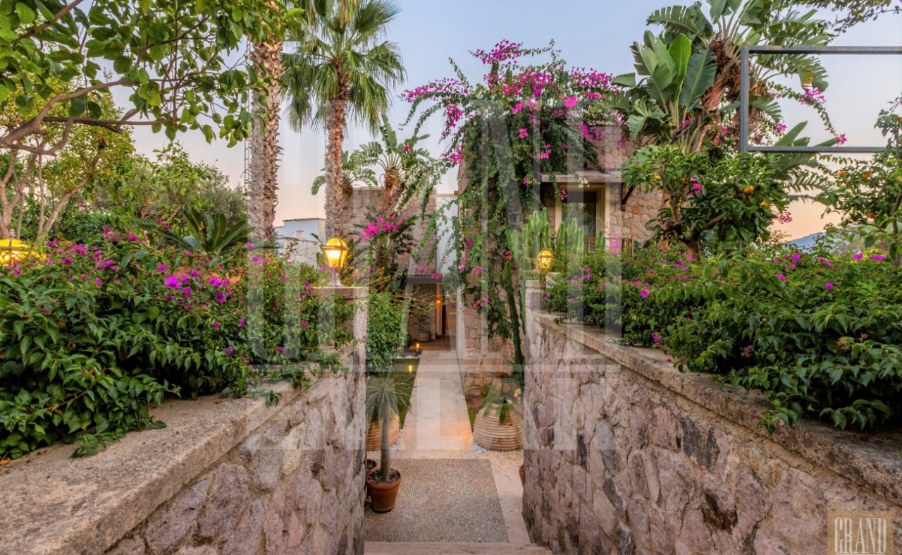 Вилла в Бодруме, Турция, 675 м² - фото 7