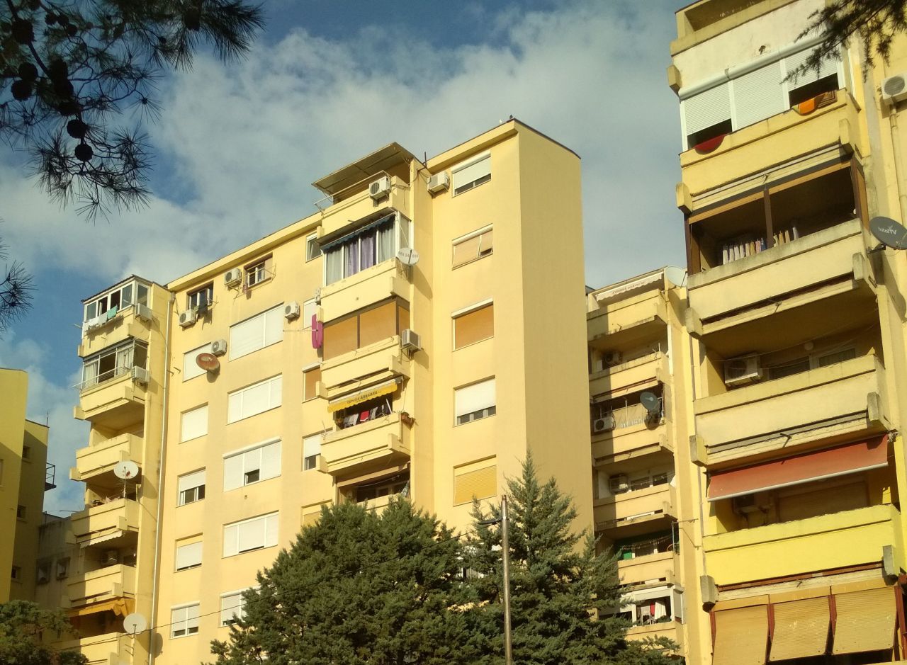 Квартира в Баре, Черногория, 42 м2 - фото 1