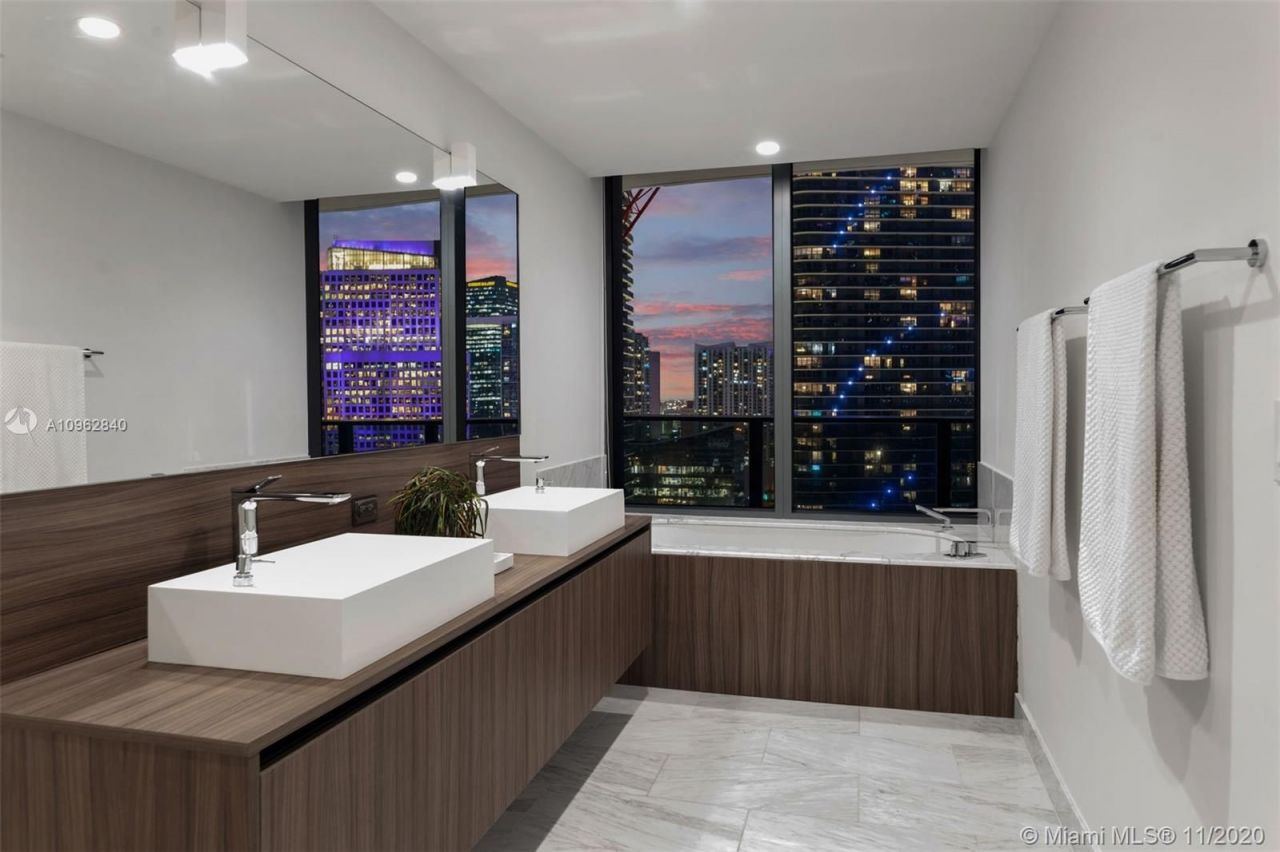 Квартира в Майами, США, 120 м² - фото 10