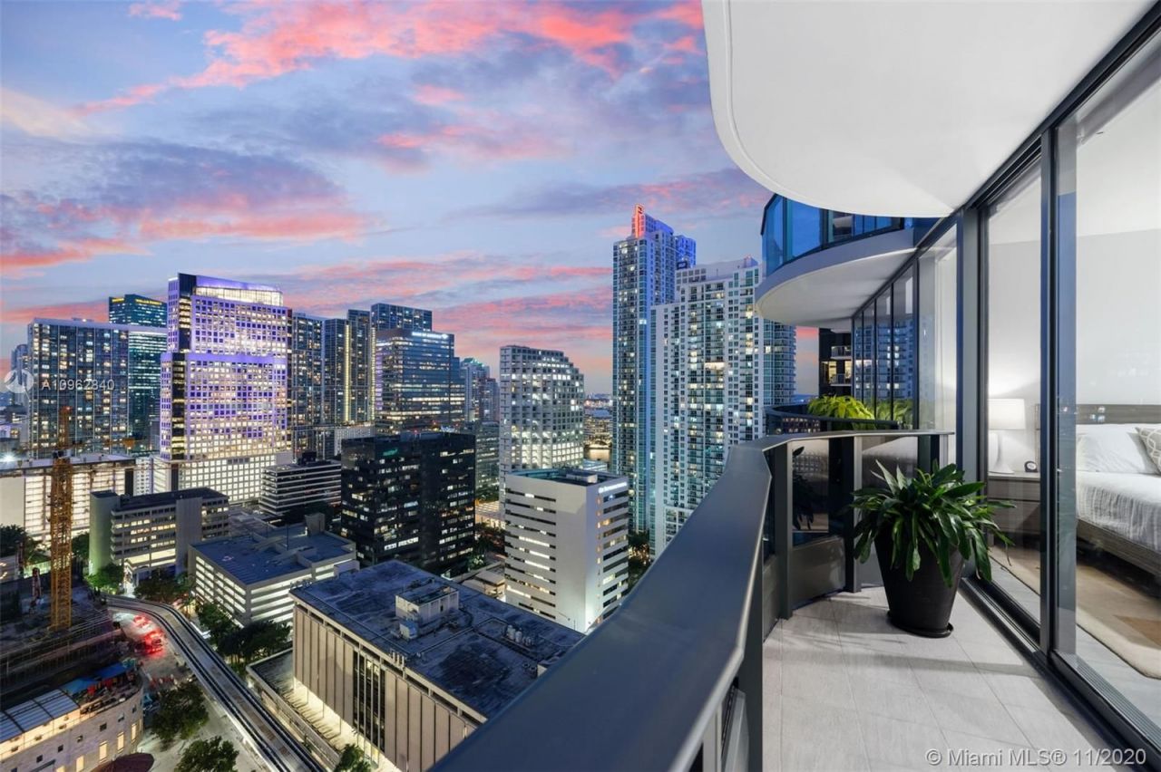 Квартира в Майами, США, 120 м² - фото 13