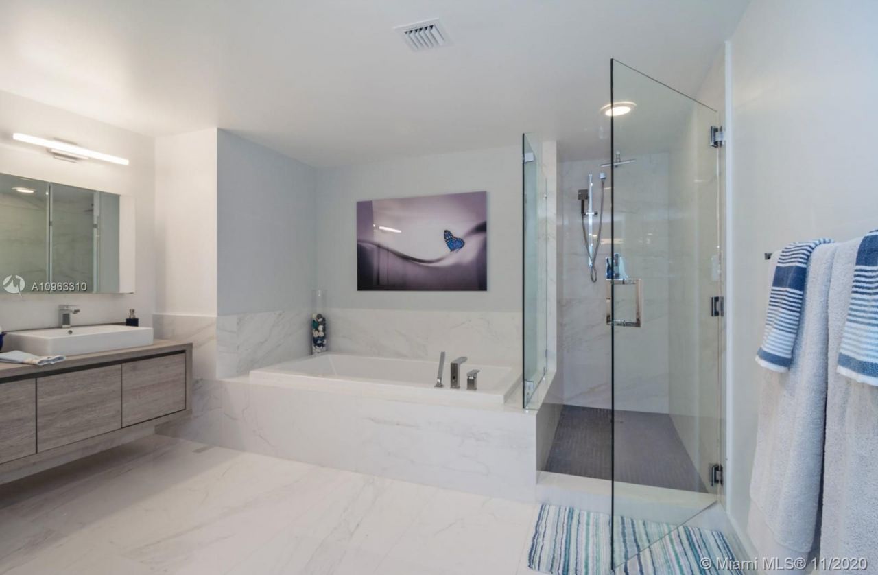 Квартира в Майами, США, 150 м² - фото 8