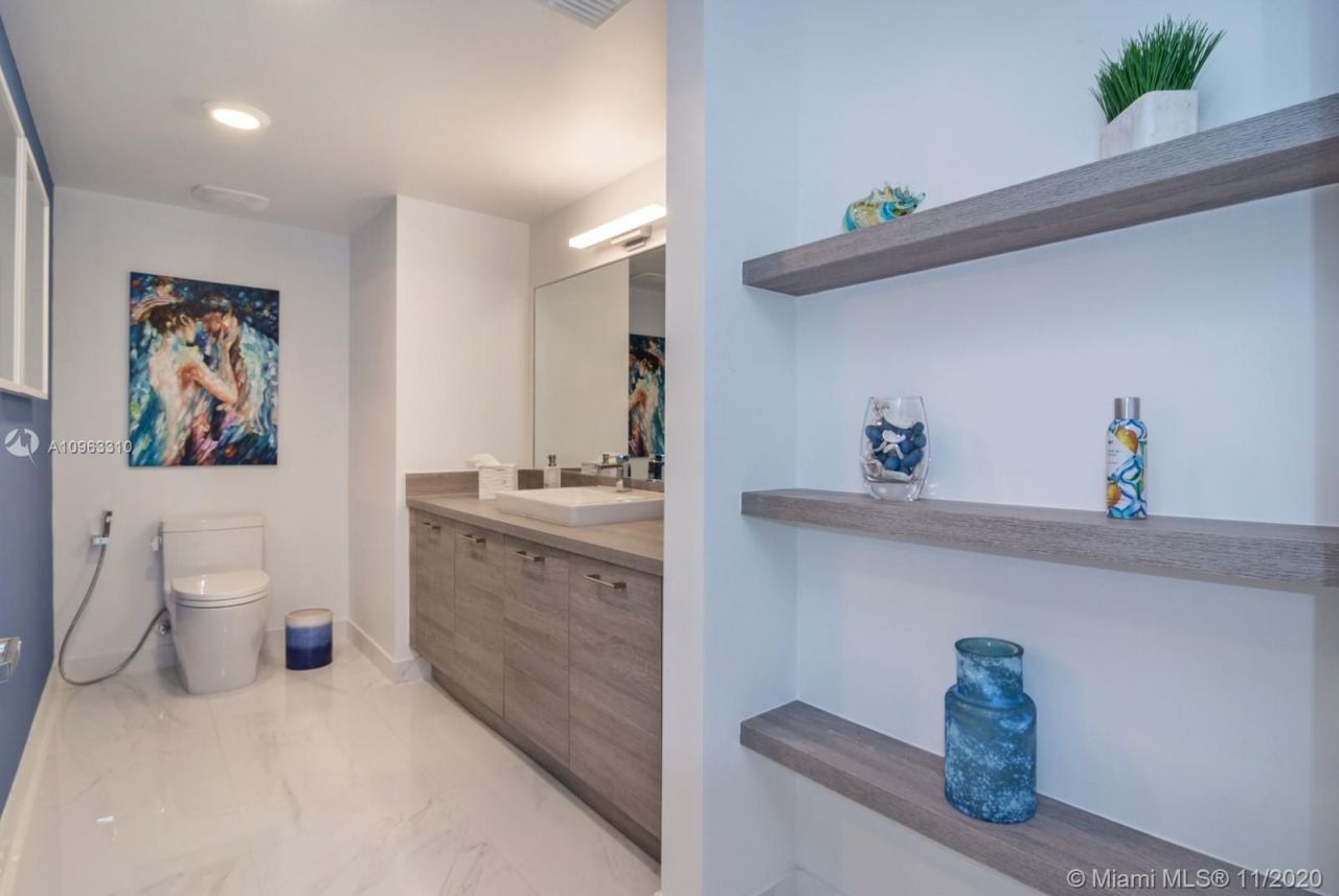 Квартира в Майами, США, 150 м² - фото 11