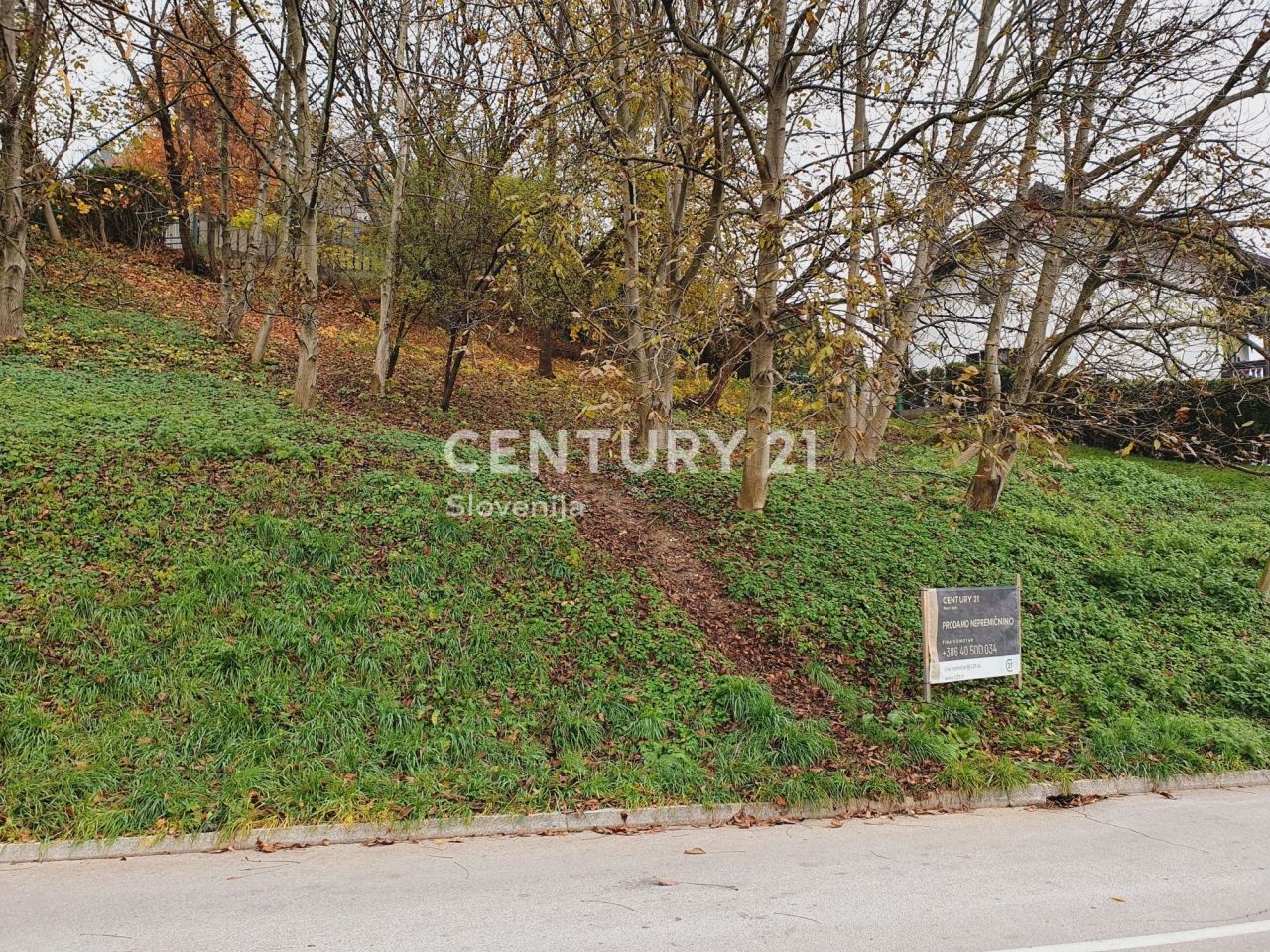 Земля в Целе, Словения, 812 м² - фото 7