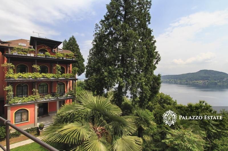 Апартаменты в Новаре, Италия, 180 м² - фото 3