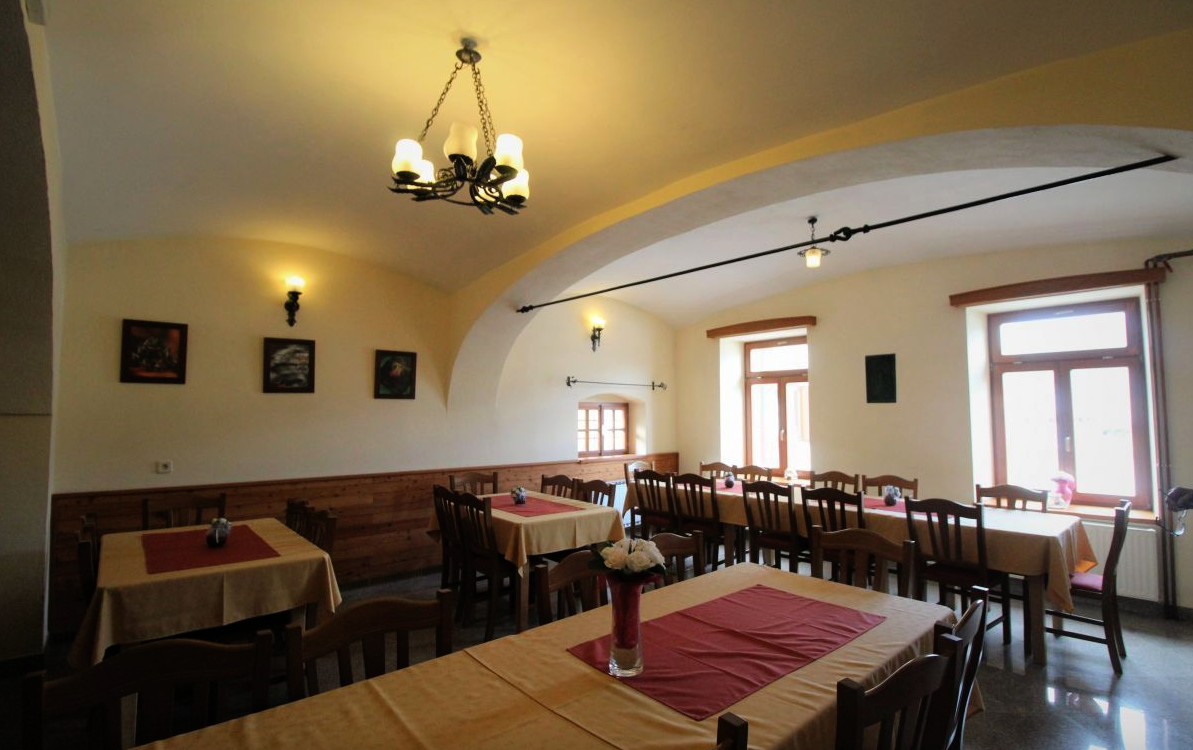 Отель, гостиница в Назарье, Словения, 350 м² - фото 5