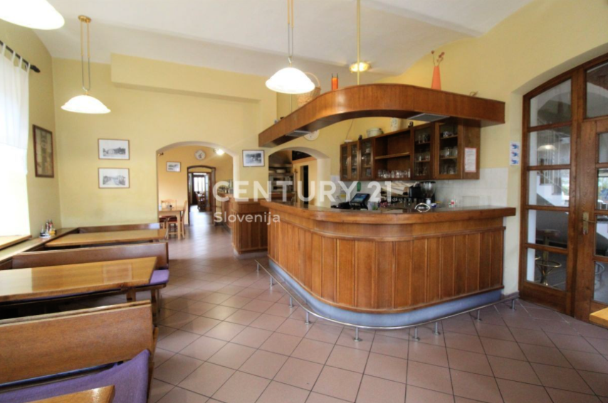 Отель, гостиница в Назарье, Словения, 350 м² - фото 4