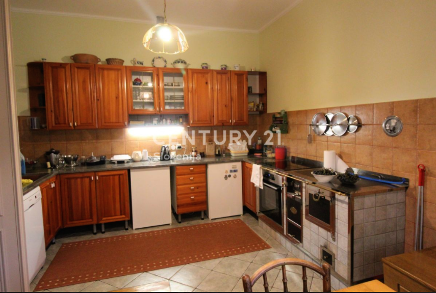 Отель, гостиница в Назарье, Словения, 350 м² - фото 9