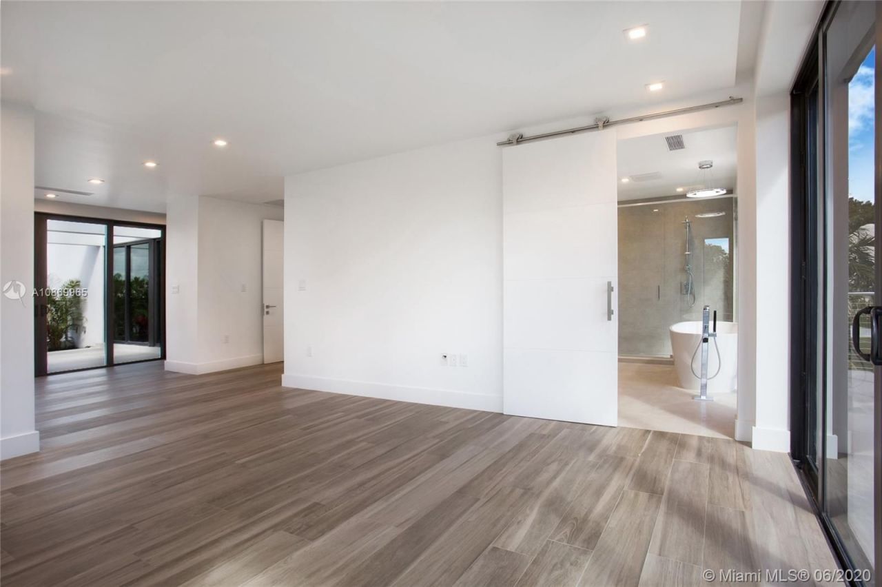 Вилла в Майами, США, 330 м² - фото 7