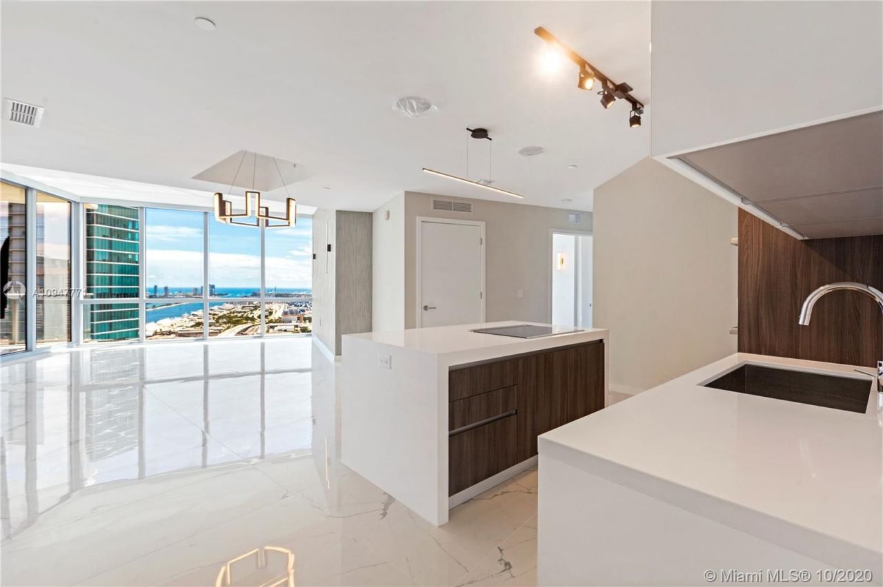 Апартаменты в Майами, США, 150 м² - фото 2