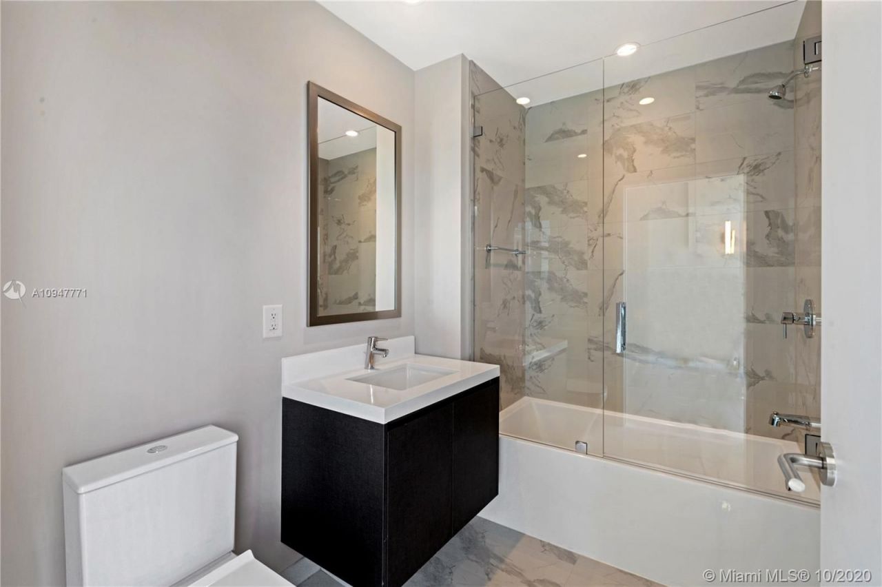 Апартаменты в Майами, США, 150 м² - фото 6