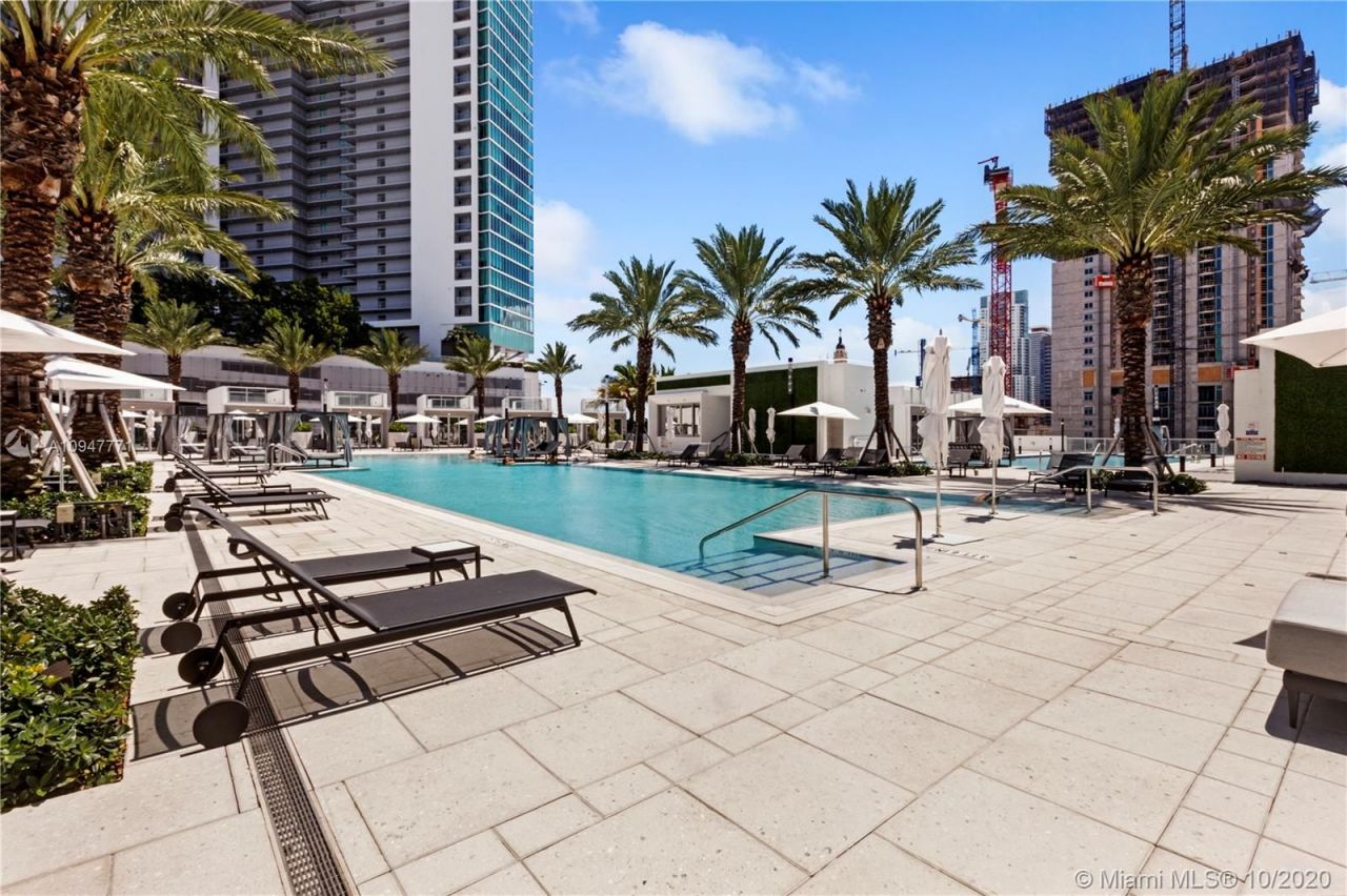 Апартаменты в Майами, США, 150 м² - фото 4