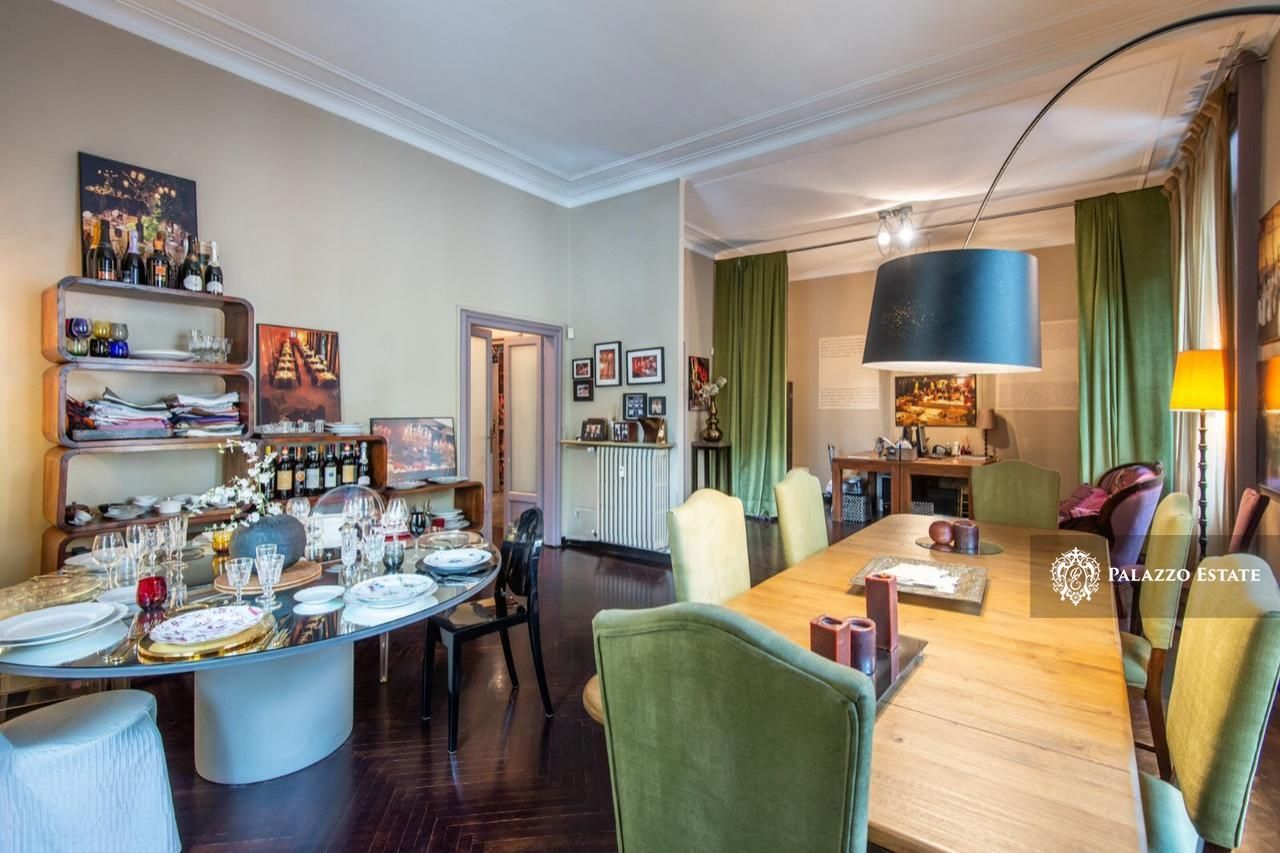 Апартаменты в Милане, Италия, 136 м² - фото 1