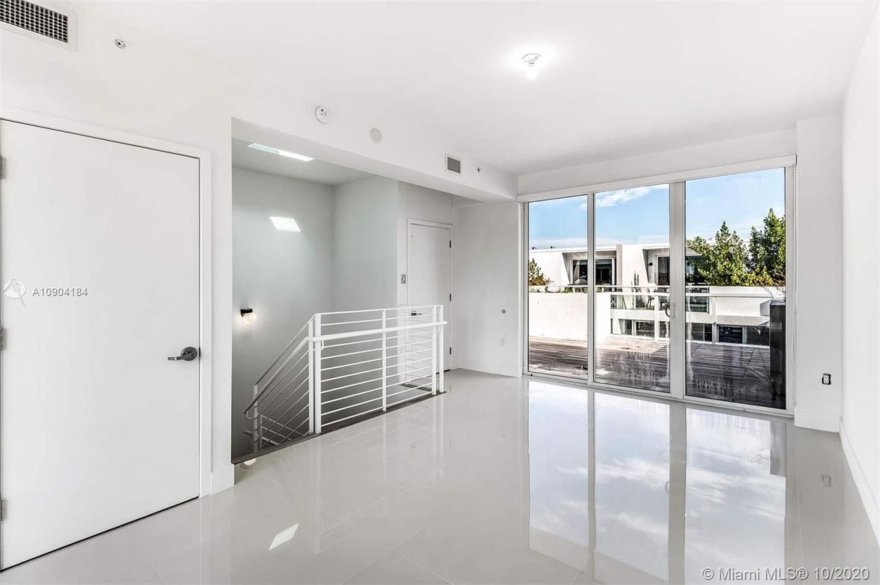 Таунхаус в Майами, США, 240 м² - фото 11