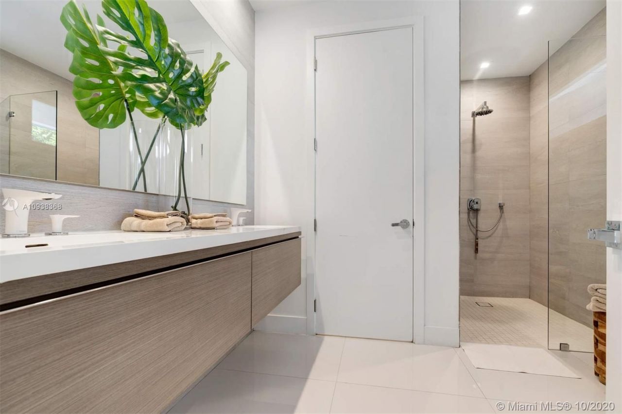 Таунхаус в Майами, США, 250 м² - фото 6