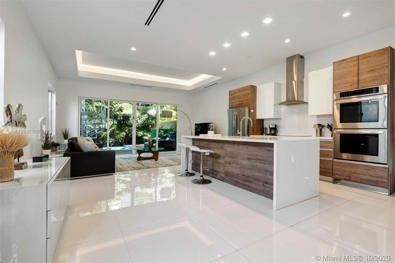 Таунхаус в Майами, США, 250 м² - фото 11