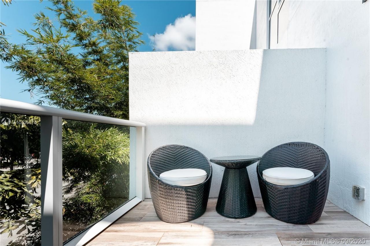 Таунхаус в Майами, США, 150 м² - фото 7