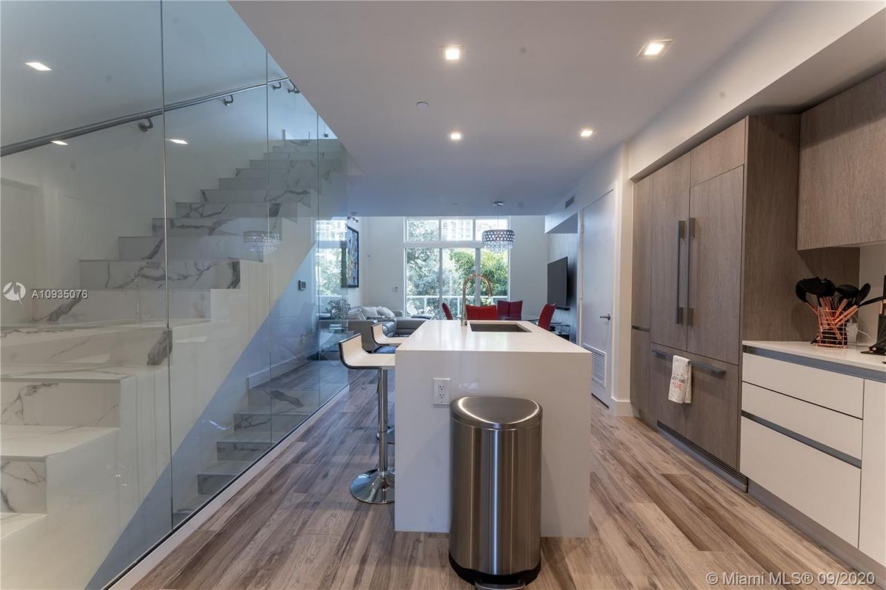 Таунхаус в Майами, США, 150 м² - фото 14