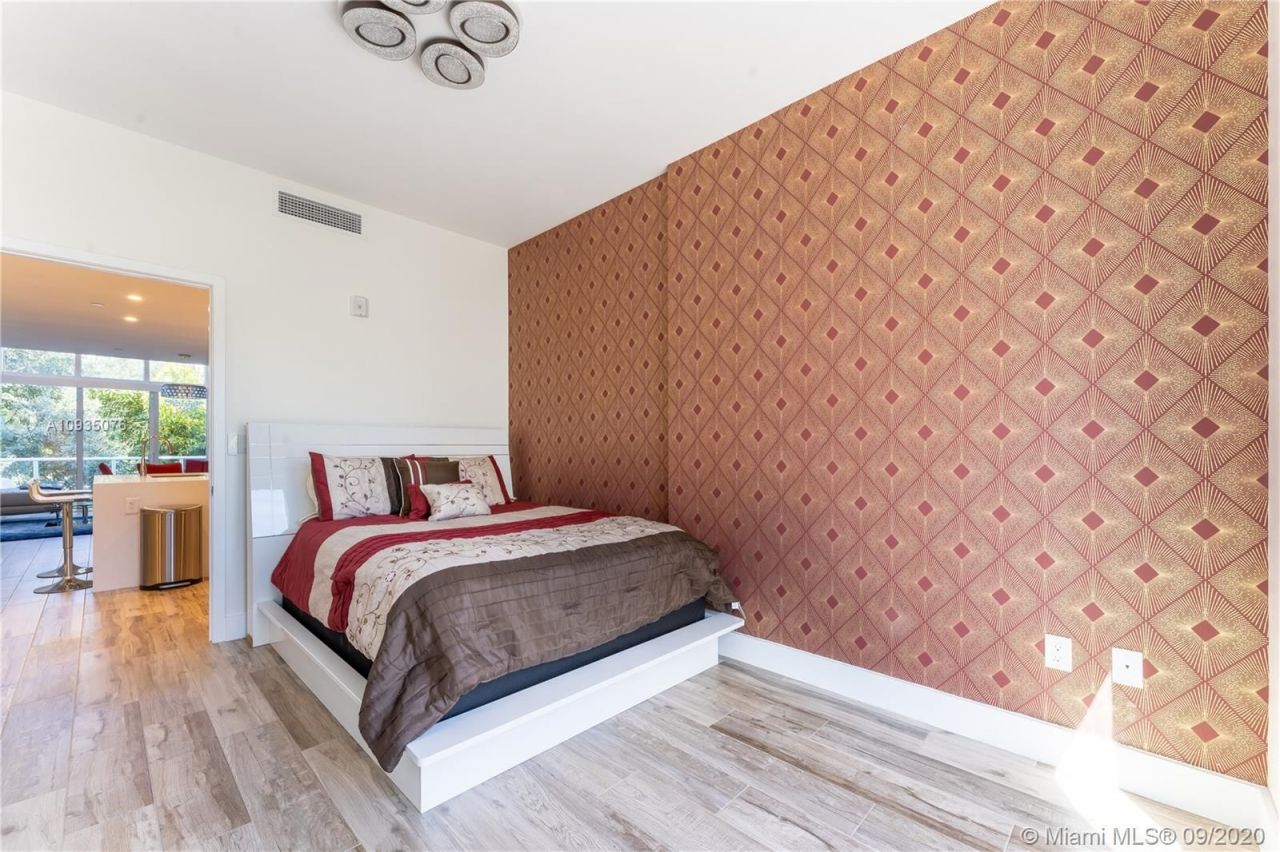 Таунхаус в Майами, США, 150 м² - фото 8