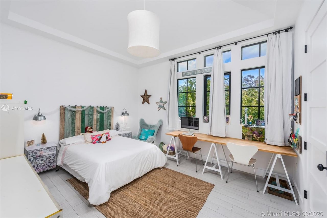 Вилла в Майами, США, 340 м² - фото 6