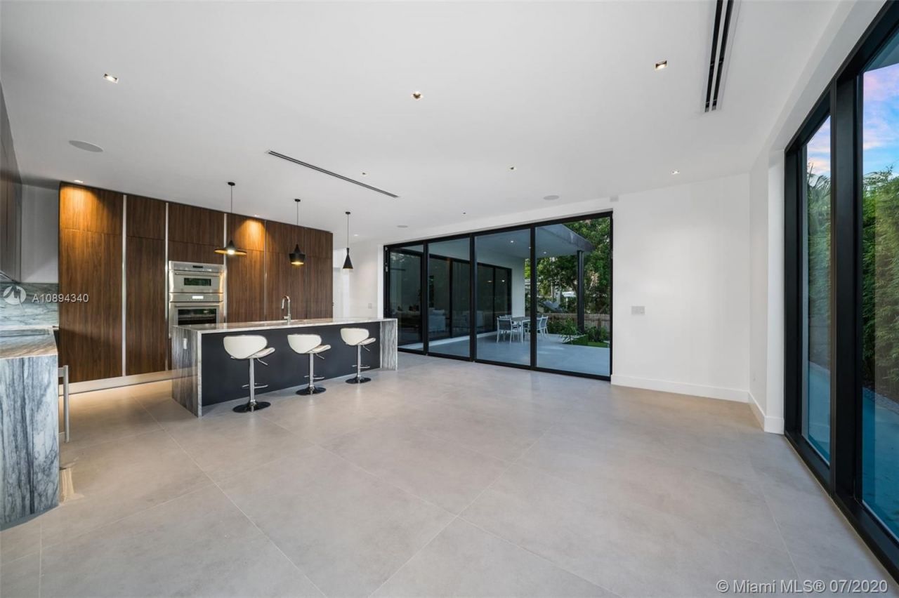 Вилла в Майами, США, 350 м² - фото 14