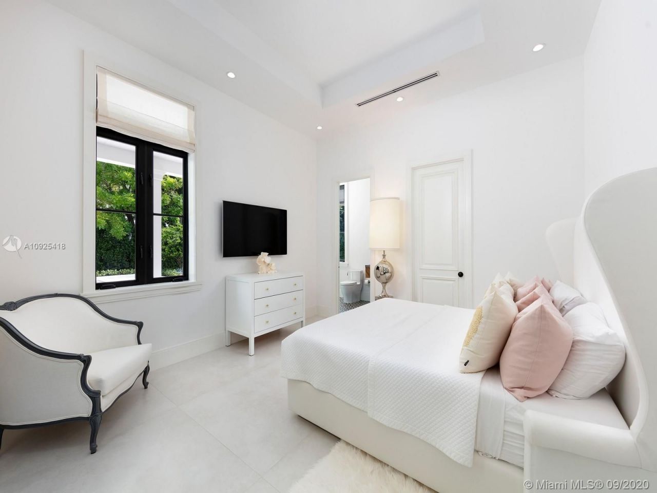 Вилла в Майами, США, 700 м² - фото 13