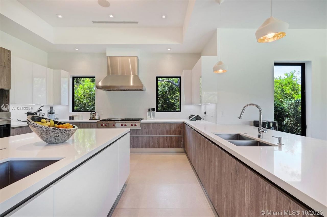 Вилла в Майами, США, 700 м² - фото 11