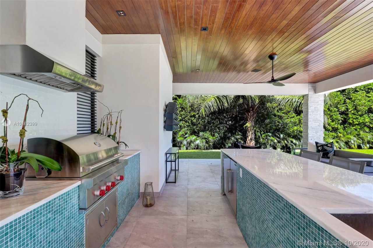 Вилла в Майами, США, 700 м² - фото 5