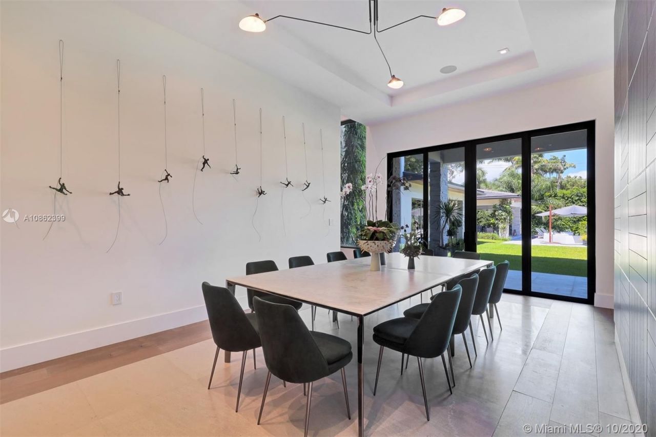 Вилла в Майами, США, 700 м² - фото 14