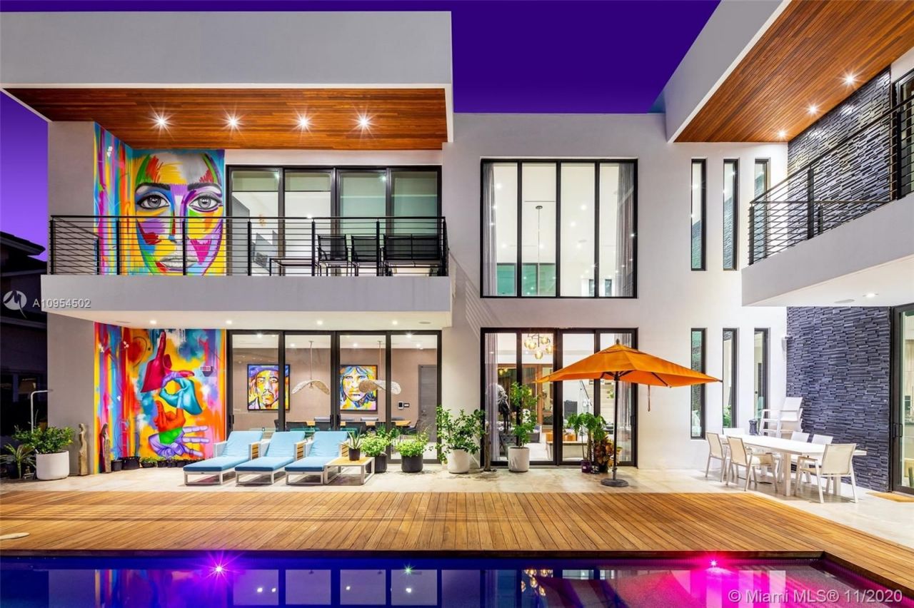 Вилла в Майами, США, 500 м² - фото 2