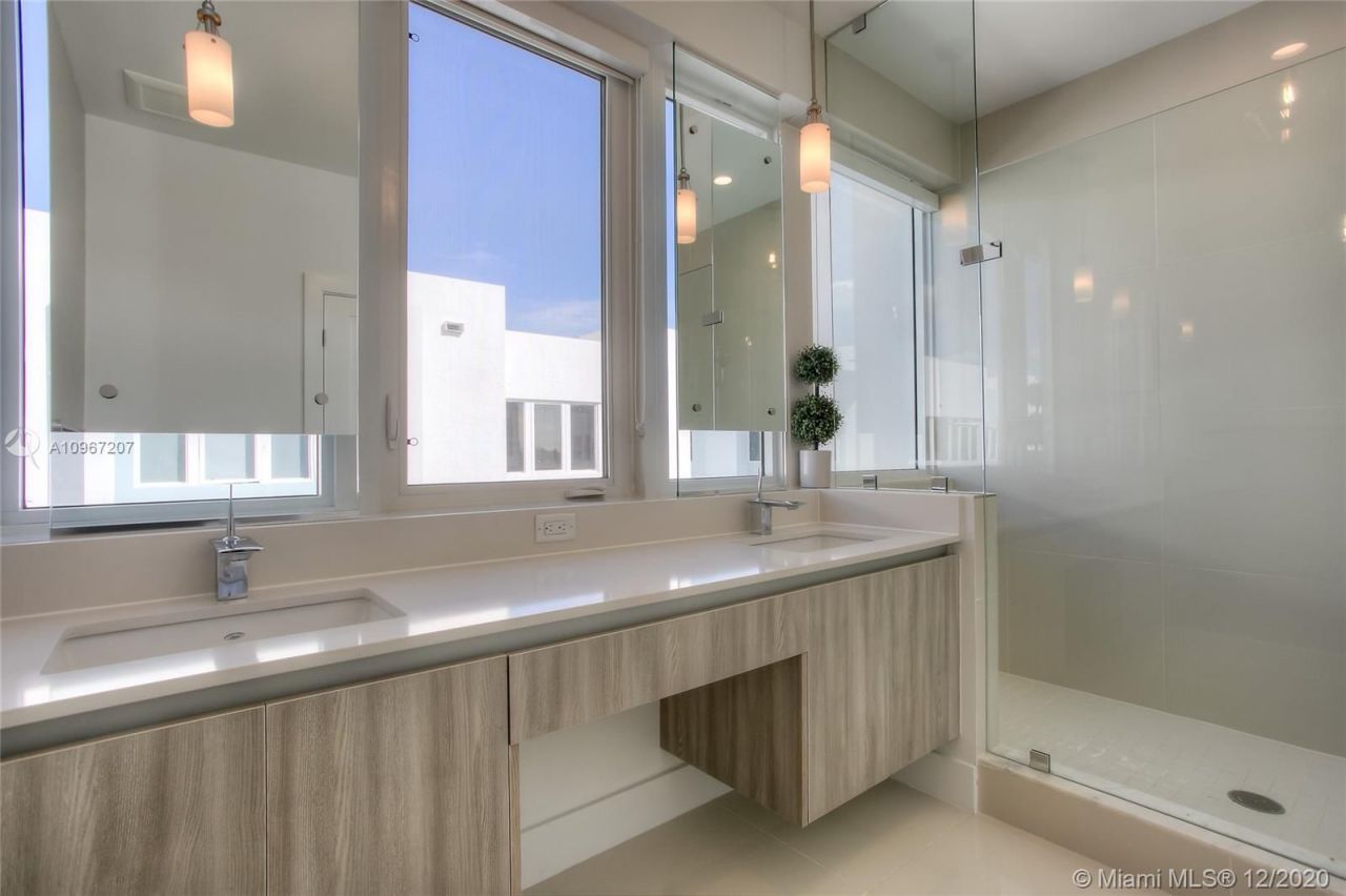 Таунхаус в Майами, США, 220 м² - фото 6