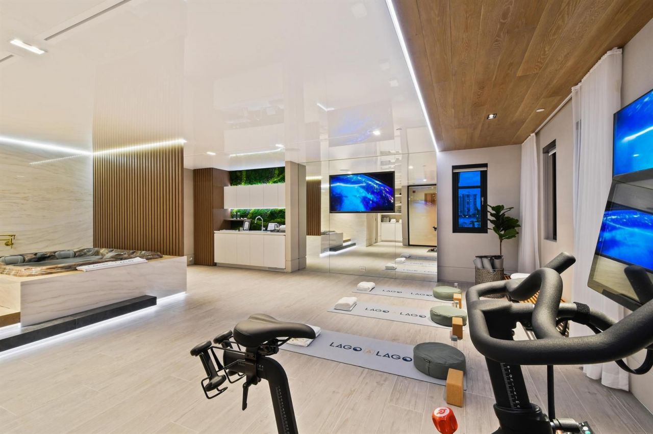 Вилла в Майами, США, 1 600 м² - фото 4