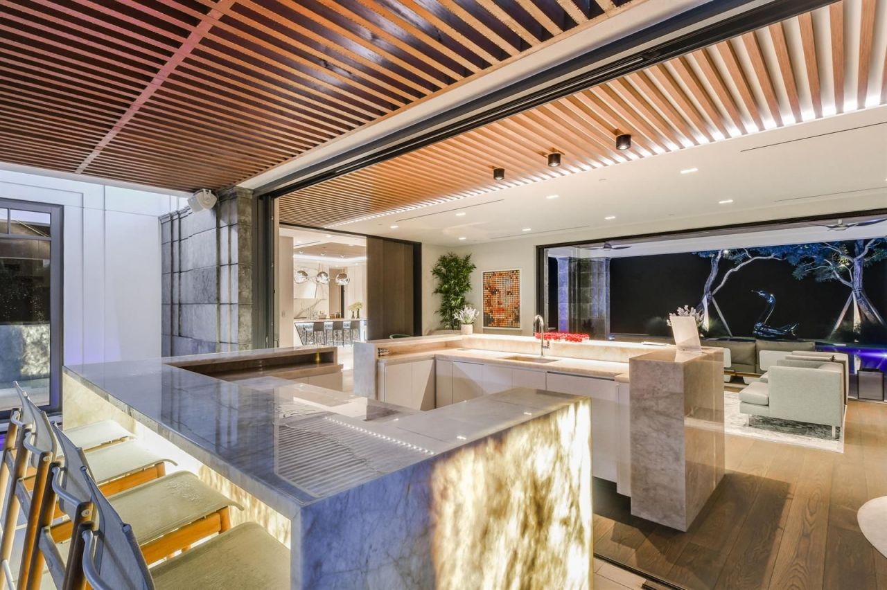 Вилла в Майами, США, 1 600 м² - фото 12