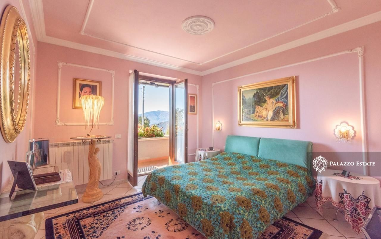 Вилла у озера Маджоре, Италия, 270 м² - фото 7