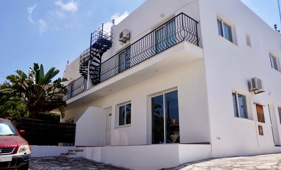Дом в Пафосе, Кипр, 148 м² - фото 1