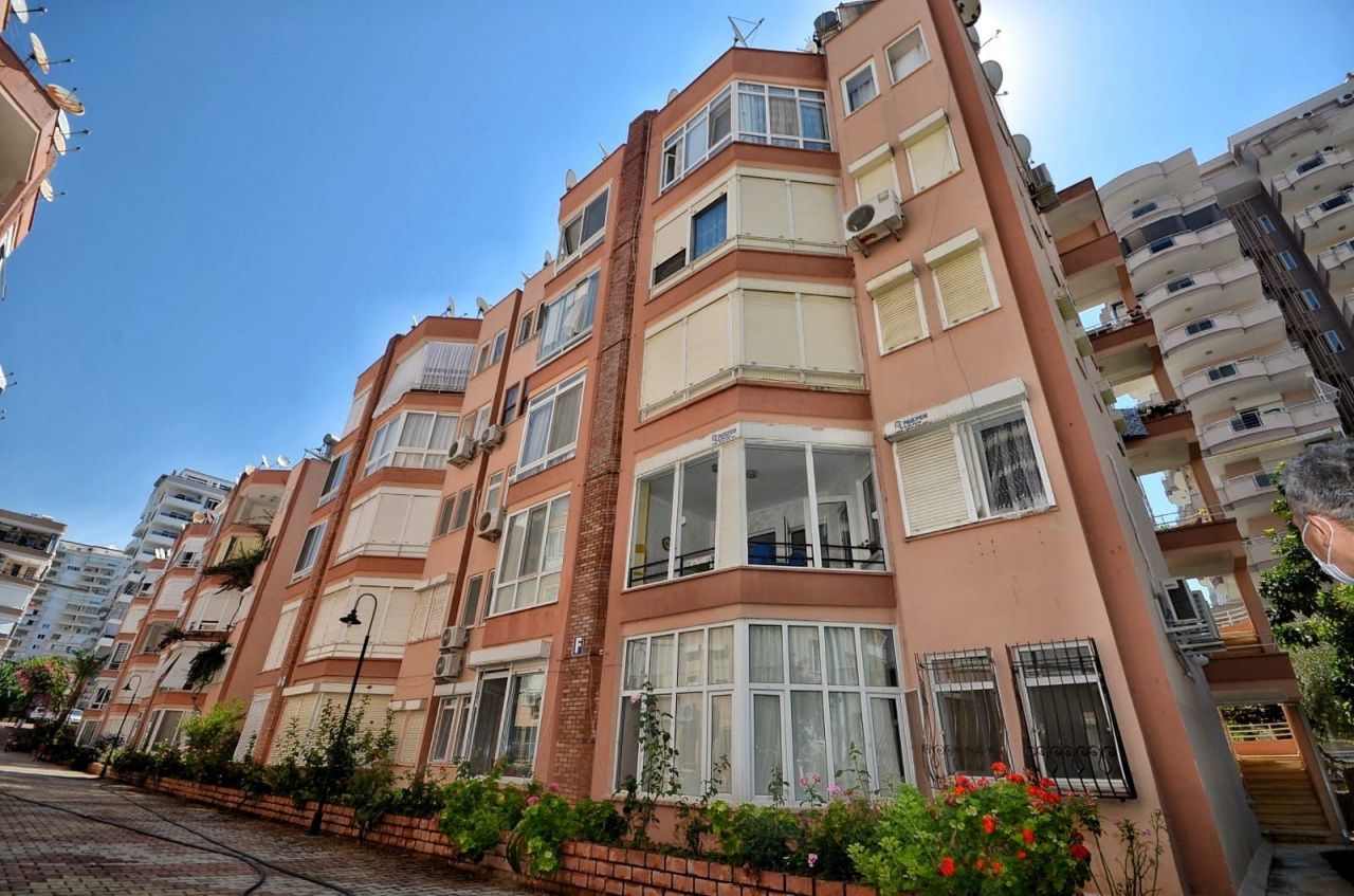 Квартира в Алании, Турция, 80 м² - фото 1