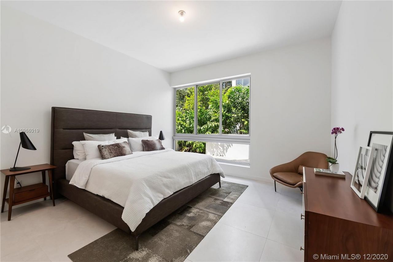 Квартира в Майами, США, 160 м² - фото 11