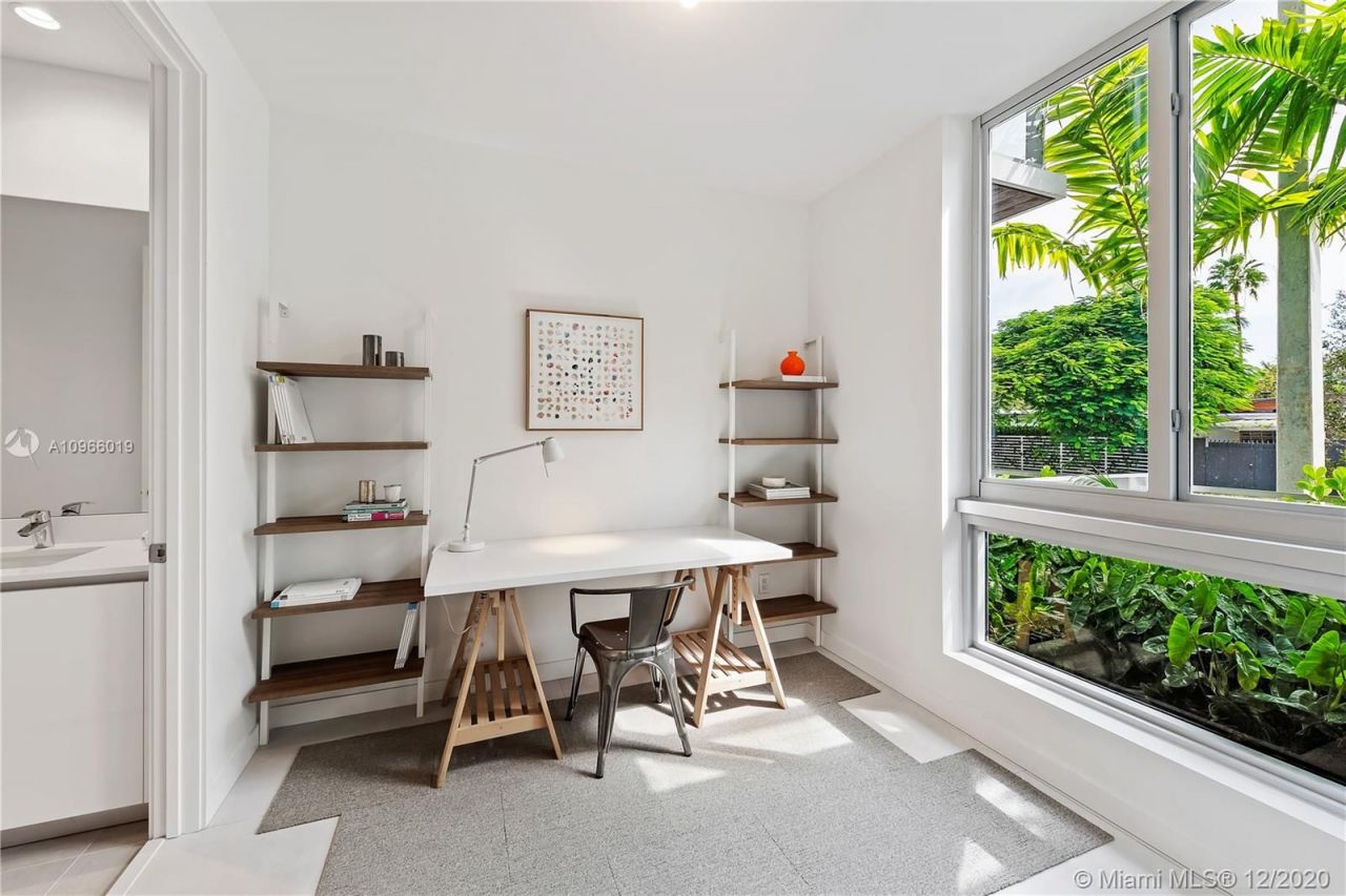 Квартира в Майами, США, 160 м² - фото 12