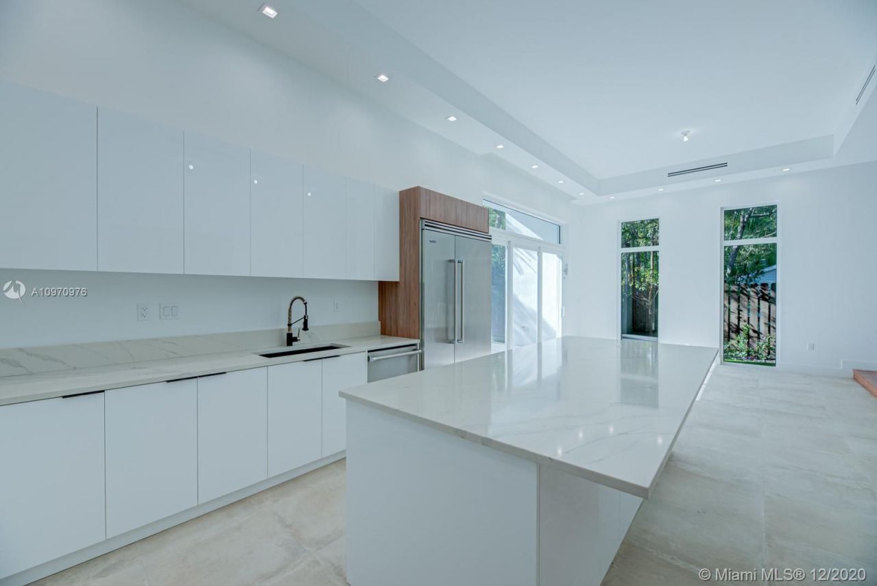 Вилла в Майами, США, 380 м² - фото 10