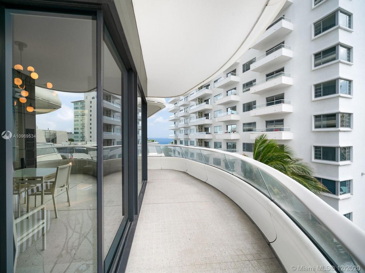 Квартира в Майами, США, 110 м² - фото 14