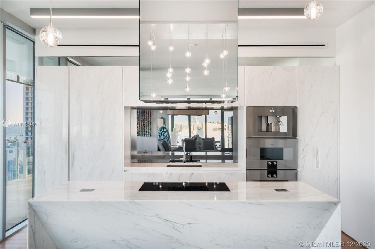 Квартира в Майами, США, 300 м² - фото 12