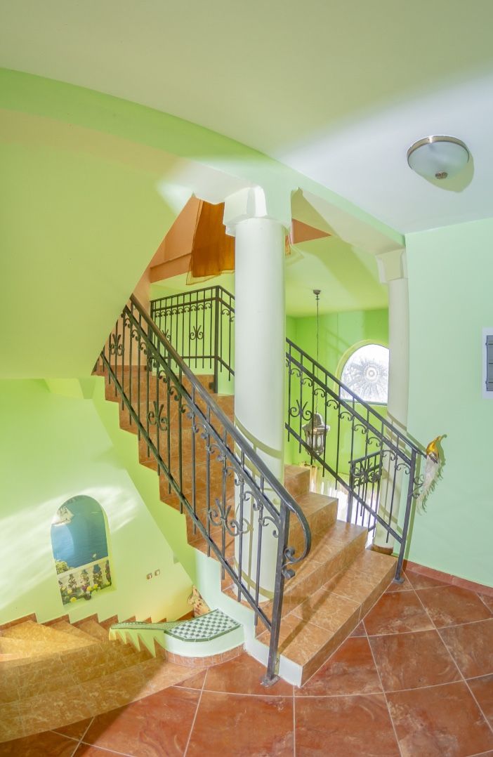 Вилла в Добра Воде, Черногория, 550 м² - фото 18