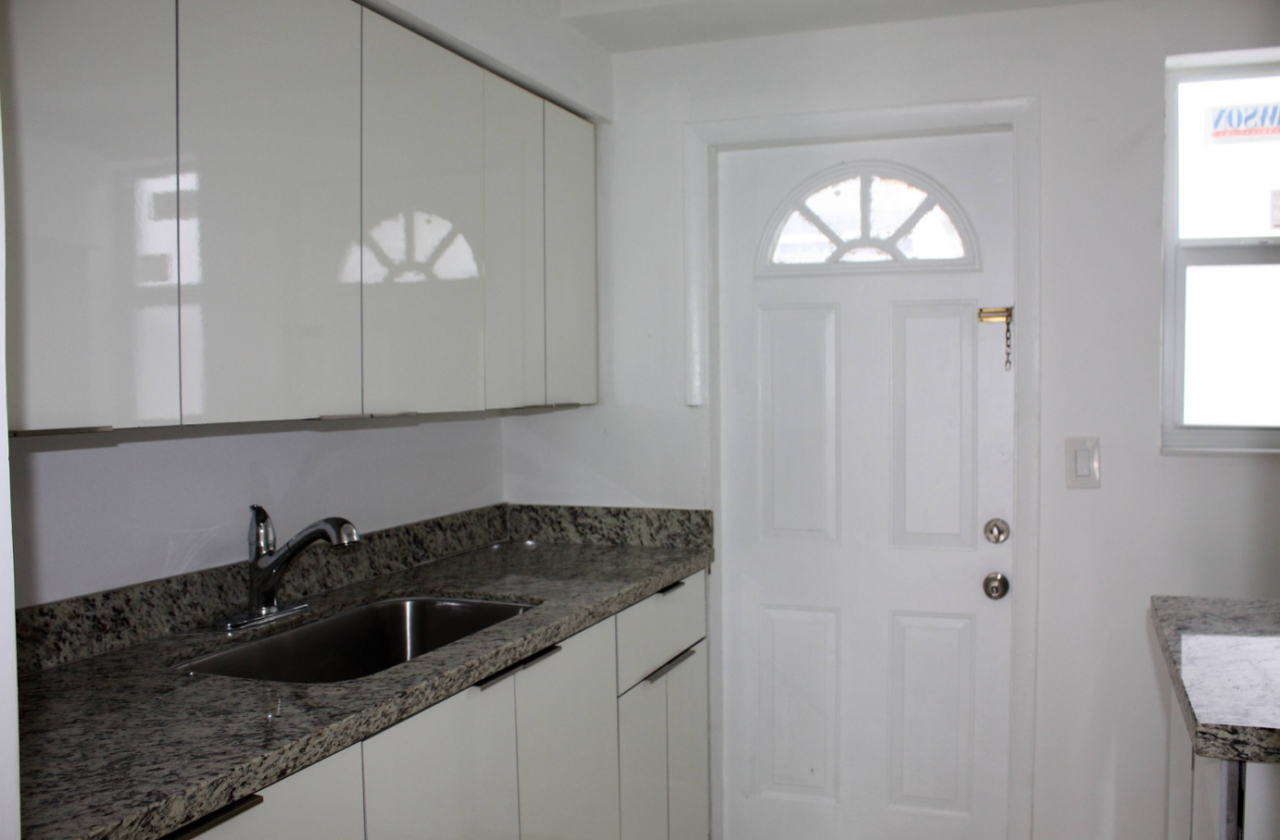 Доходный дом в Майами, США, 600 м² - фото 4